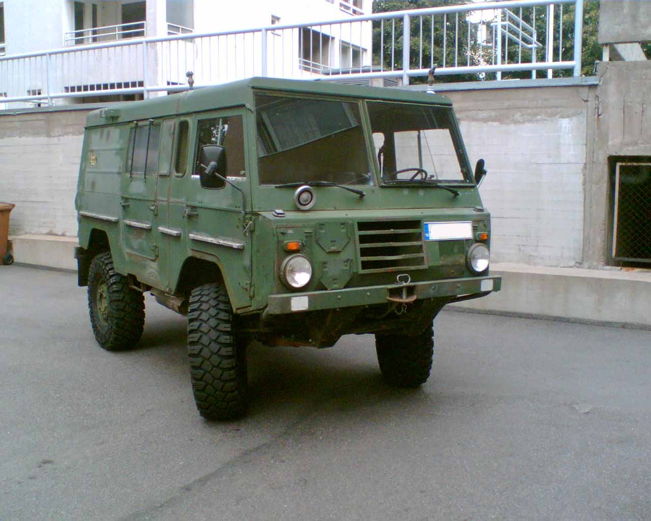 Volvo TGB11